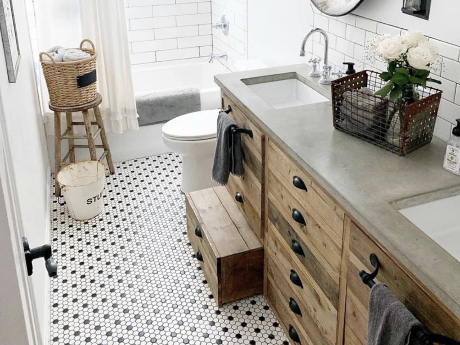 Small Modern Farmhouse Bathroom Vanity